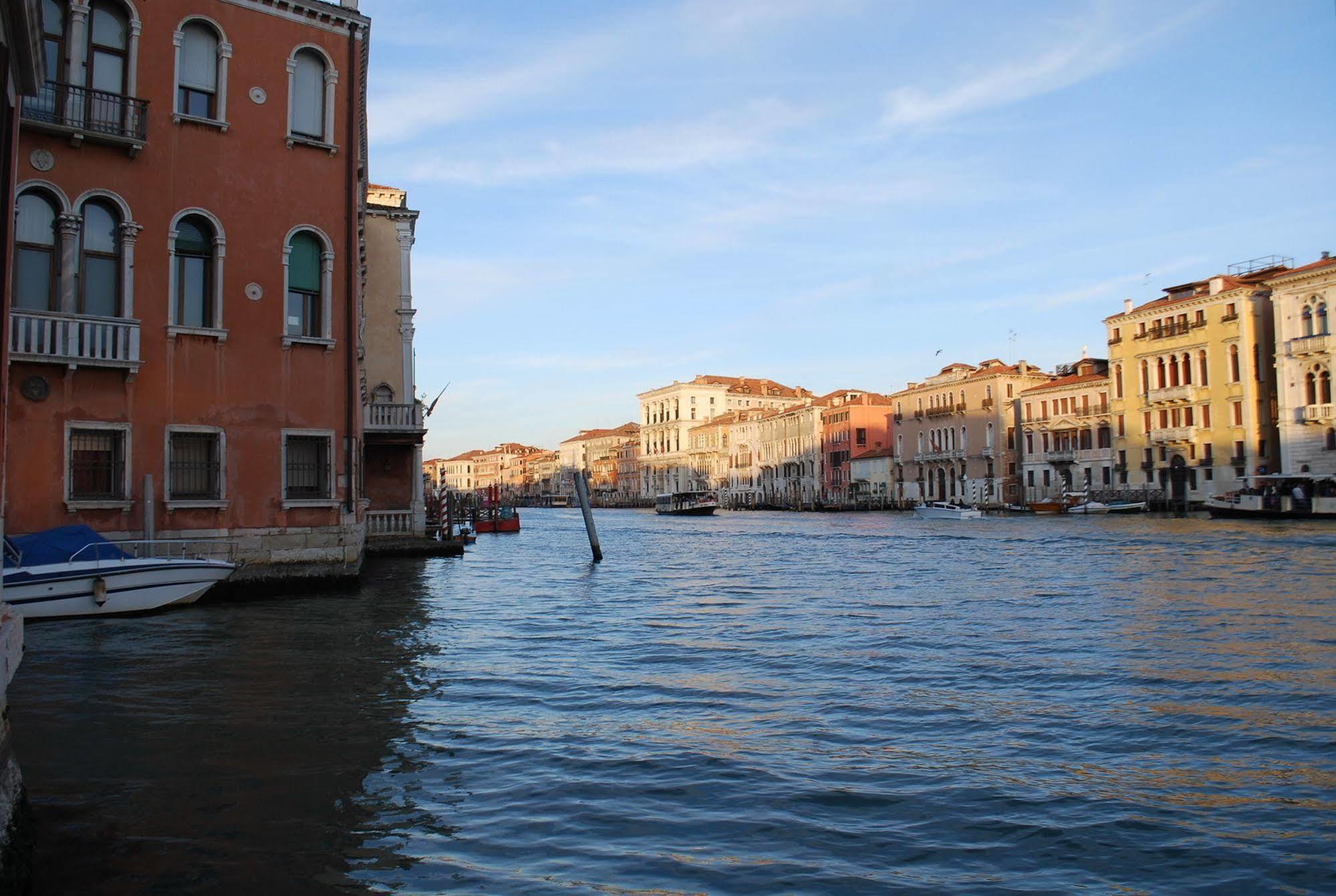 Hotel Palazzo Barbarigo Sul Canal Grande Венеция Экстерьер фото