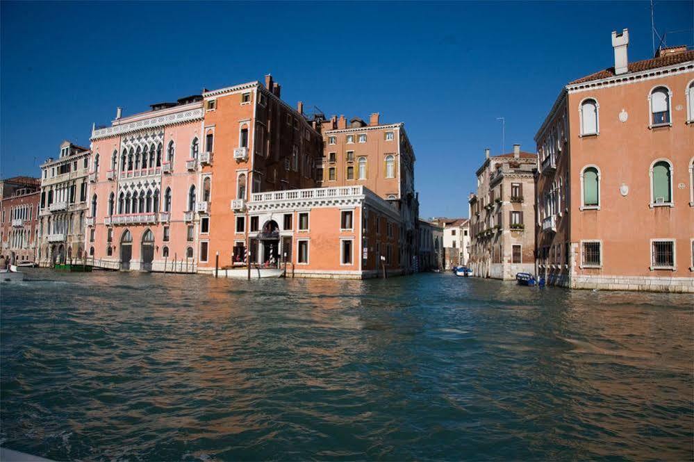 Hotel Palazzo Barbarigo Sul Canal Grande Венеция Экстерьер фото